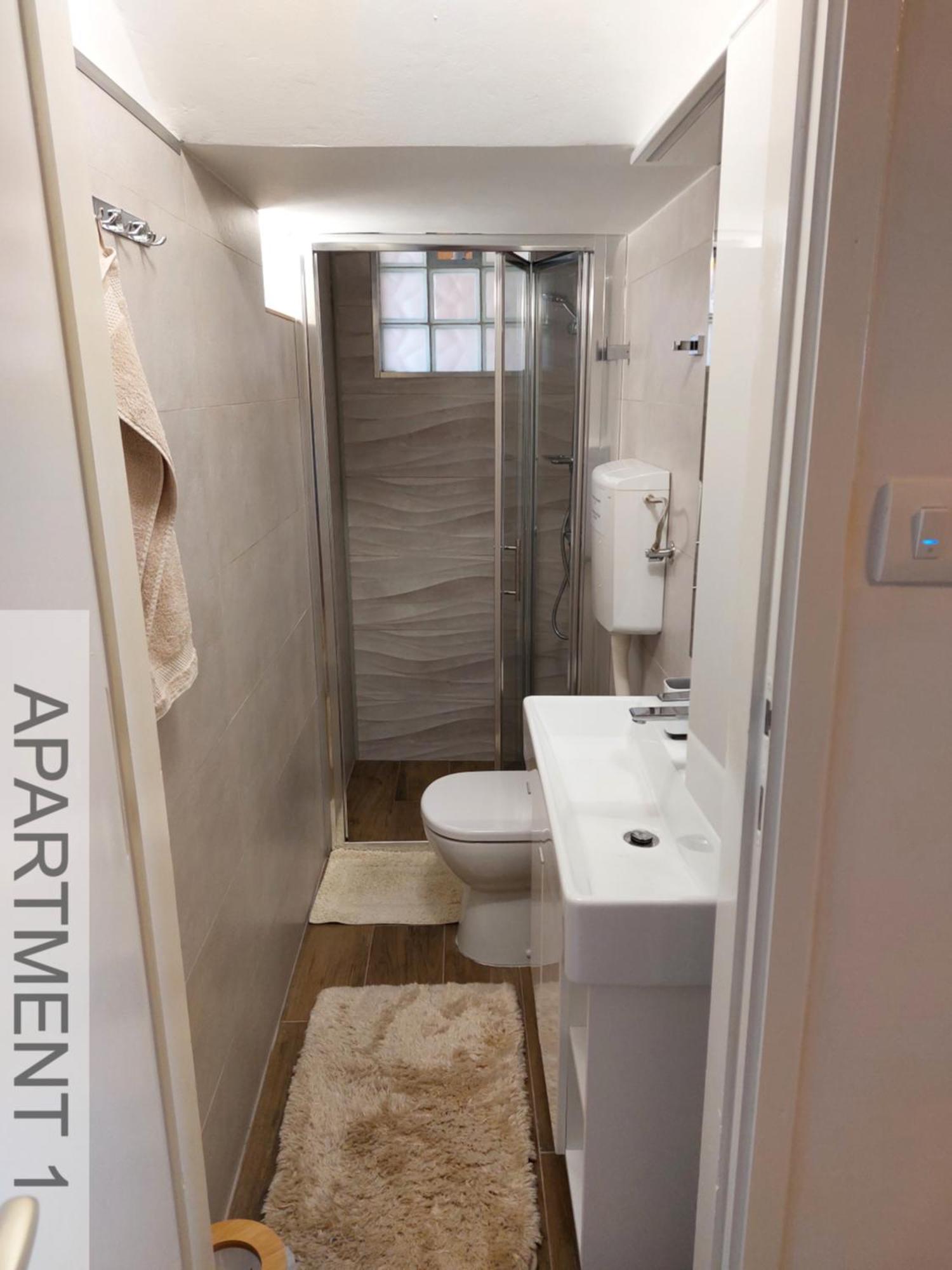 Apartmani Denis สตาราบัชกา ภายนอก รูปภาพ